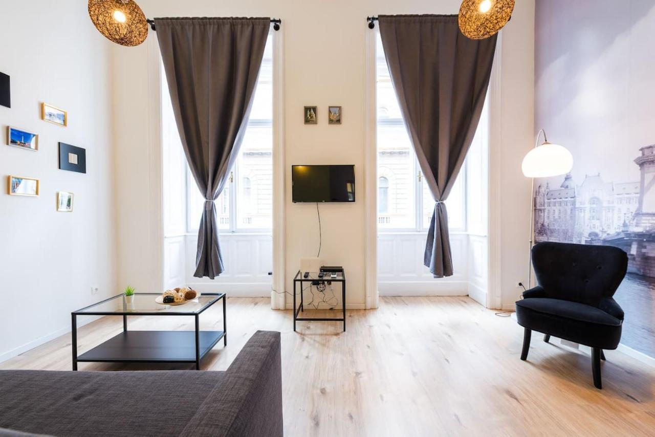 Budapest4Fun - New Apt In The Heart Of Будапеща Екстериор снимка